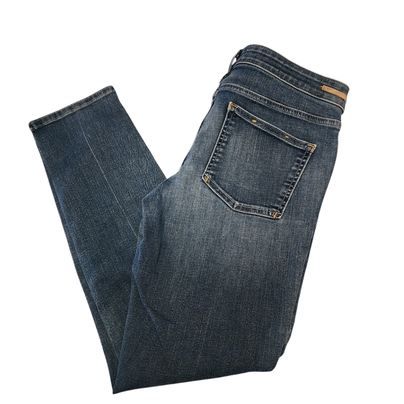 Pilcro and the Letterpress Mid-rise Serif Boyfriend Jeans 30 - Picture 3 of 13